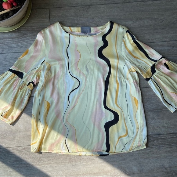 Culture Bell Sleeve Satin  Blouse - Picture 4 of 15